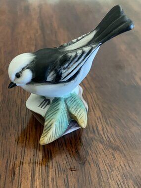 FP Korea C 82 Mini 2" Ceramic Vintage Bird Figure on Leaf Collectible!
